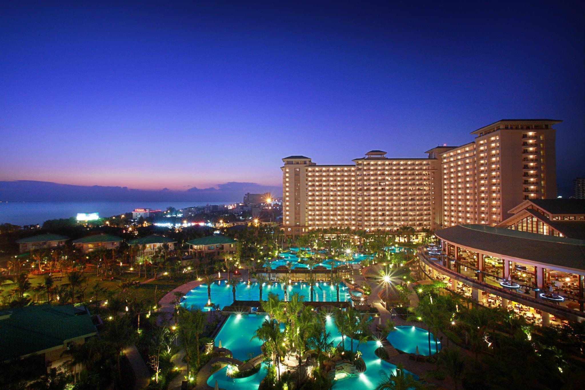 Howard Johnson Resort Sanya Bay Экстерьер фото