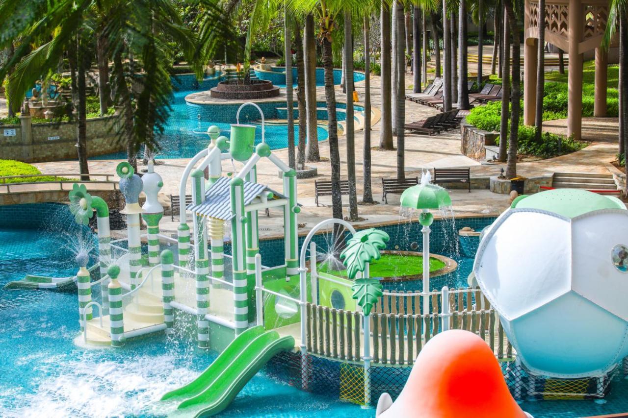 Howard Johnson Resort Sanya Bay Экстерьер фото